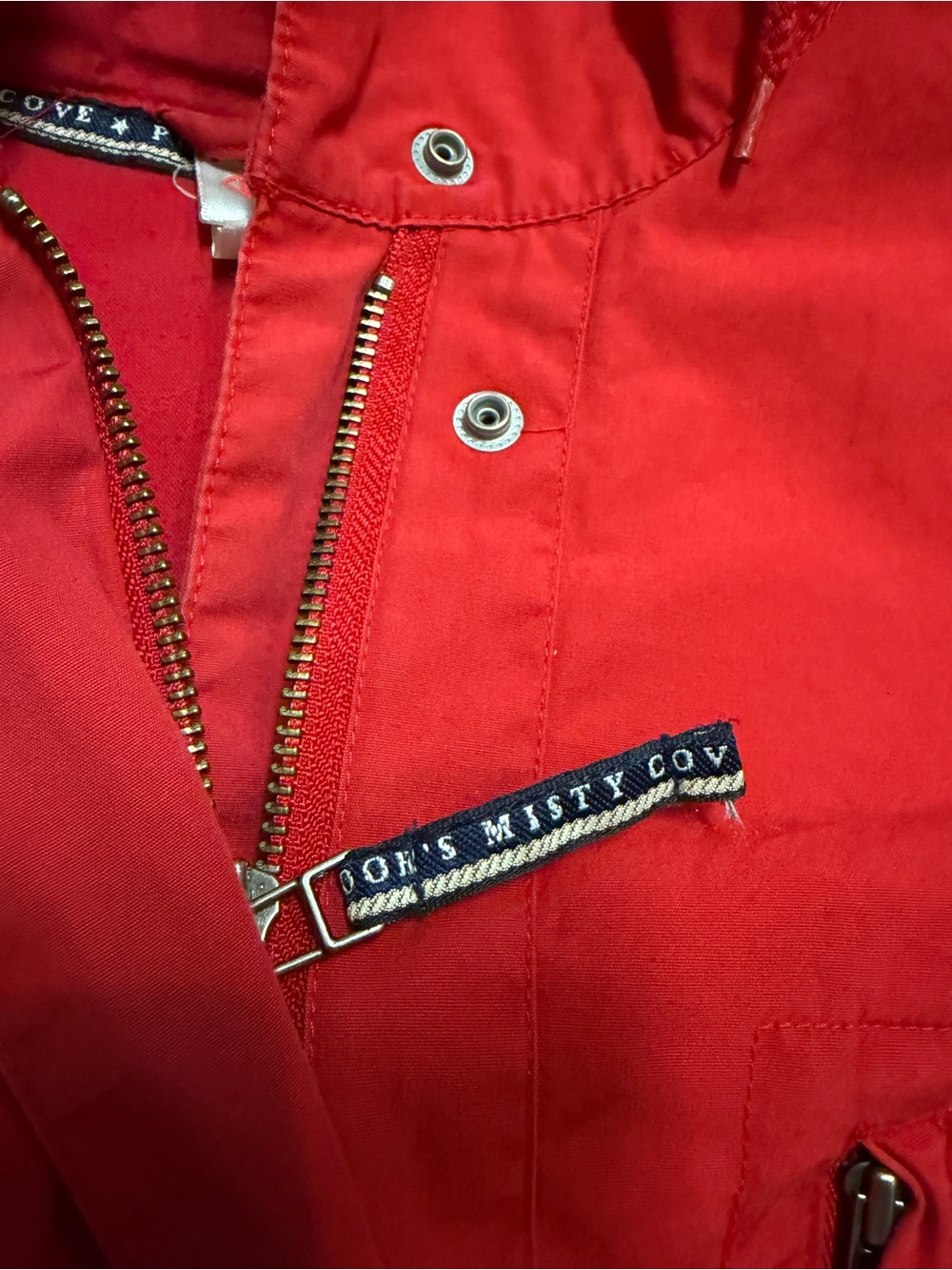 Vintage Disney Store Winnie The Pooh “Pooh’s Misty Cove” Windbreaker Rain Jacket - Picture 8 of 13
